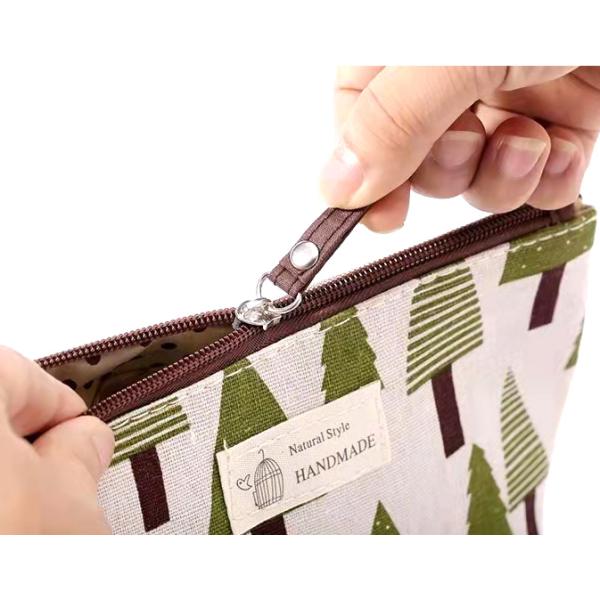 Plane Printing Makeup Canvas Bag , Toiletries fabric zipper bag Cartoon Plant Pattern