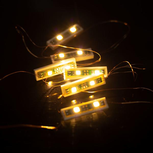 Compatible with legoinglys MOC construction accessories 6 colors LED light toys 1x4 plastic brick building blocks