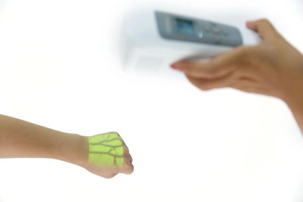 Veinpuncture Other Medical Equipment 3'' LED Portable Vein Finder