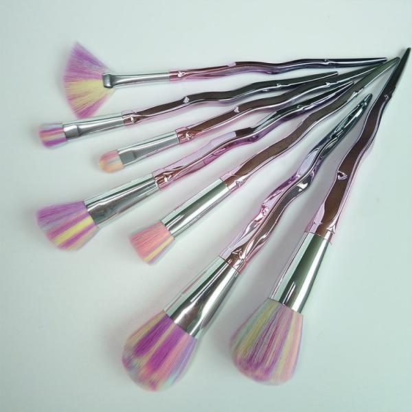 Luxury Colorful Makeup Brush Special shape Plastic Handle Beauty Makeup Tools