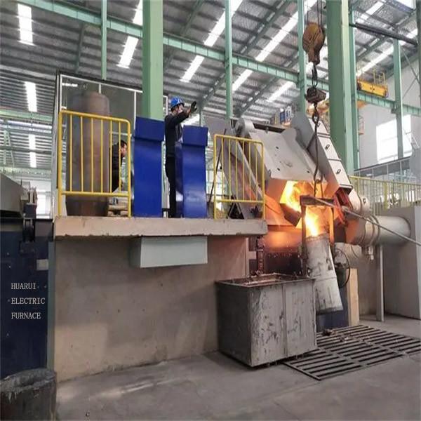 Tempo de fusão rápido Economia de energia Forno de indução de fusão de aço com baixa manutenção