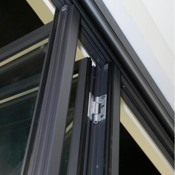 Heavy Duty Aluminum Bifold Door with Customized Size Durable Weather Resistant Tempered Glass