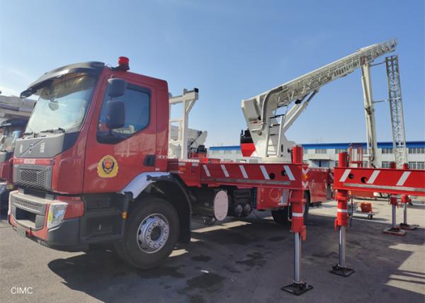 Lanças telescópicas CCC Veículos de resgate de incêndio, caminhão de escada 400L 6x4 para bombeiros