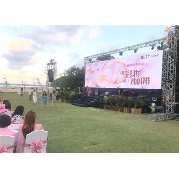 SMD1921 P3.9 Outdoor Advertising LED Display For Festivals Concerts Events