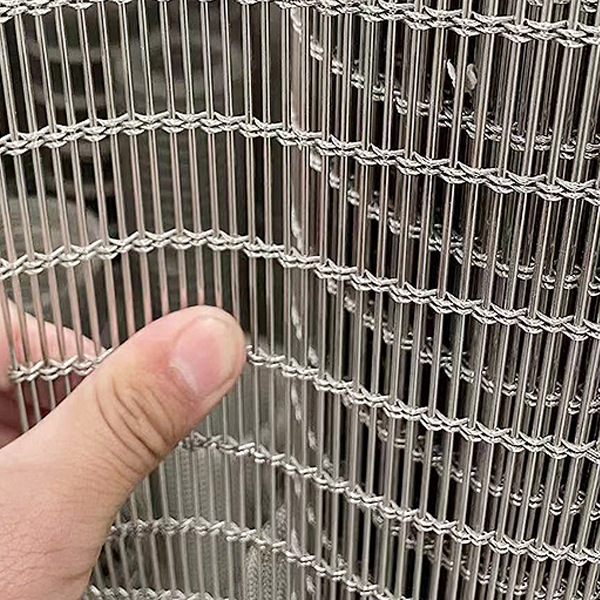 Vertical Line Aperture Pattern Decorative Metal Mesh