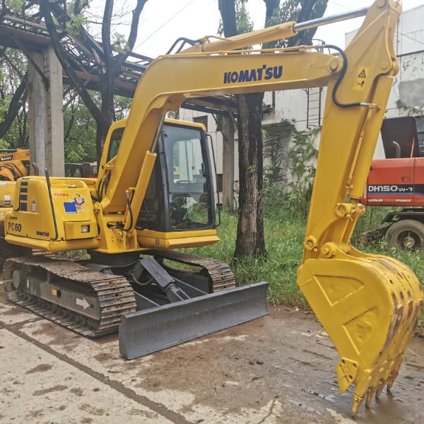 Japón original usado excavadora Komatsu PC60-7 de 6 toneladas para la venta