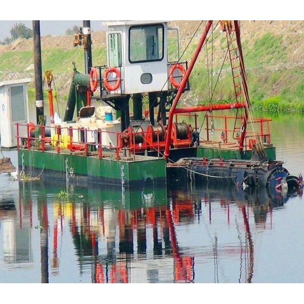 18 Inch Main Power 895kw Speed 1800r/Min Mud Dredger for Beach Nourishment