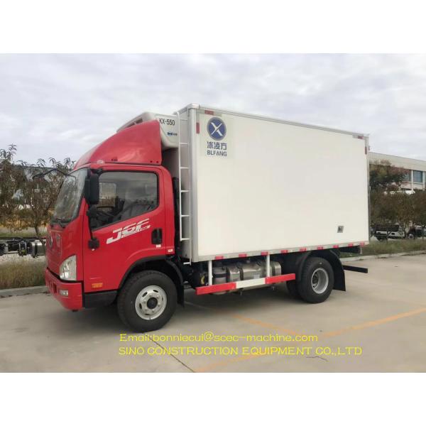 Light Sea Food Special Purpose Truck  Truck 3 Tons Isuzu Refrigerated Truck