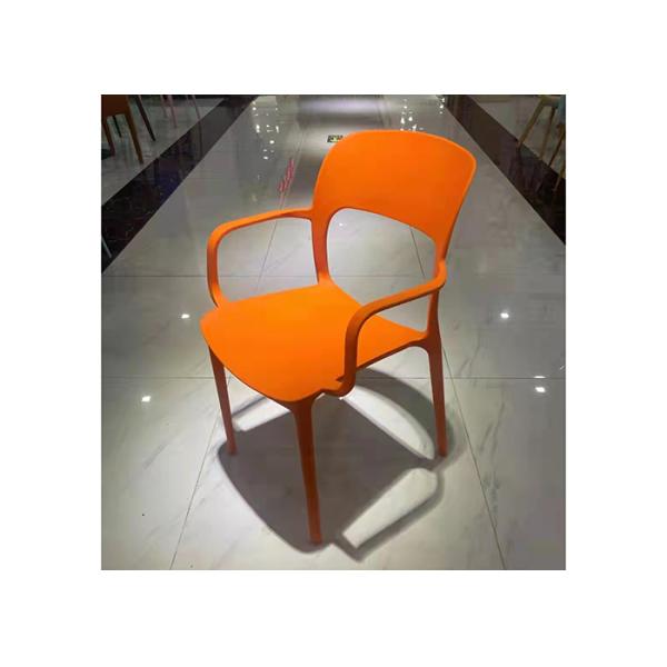 56cm 47cm Coloured Plastic Dining Chairs Scratch Resistant Restaurant Coffee Shop
