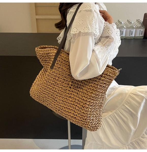 High Quality Wholesale Women'S Summer Crochet Raffia Straw Bag Handmade Designer Open Shoulder Bag Crochet Beach Bag for Women Summer Beach Totes Bag Women Crochet Purses Rattan Earrings