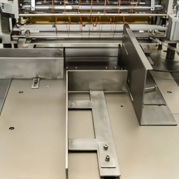 Servo 3D Box Packing Machine High Speed Film Sealing Machine