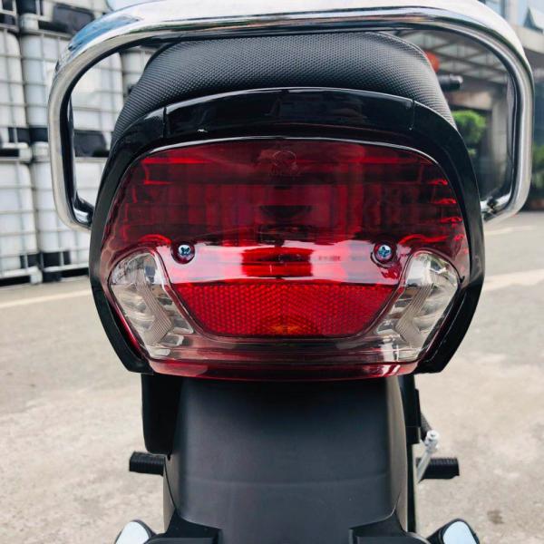 Высокоскоростной китайский дешевый уличный законный мотоцикл 125cc