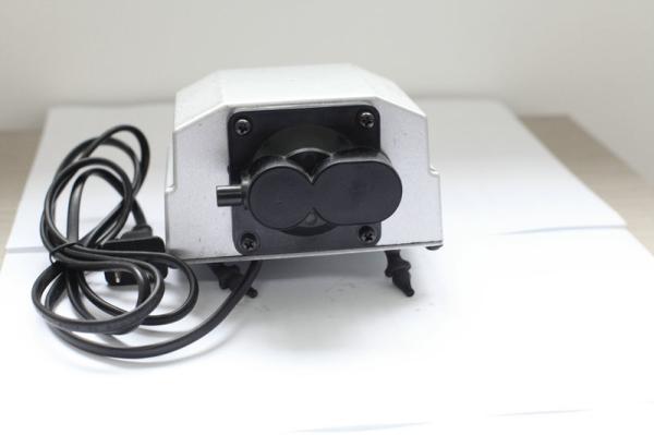 Bomba de ar eletromagnética de dose industrial 12V com CE de alumínio ROHS do corpo