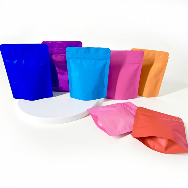 Customized Color Mylar Bag Material Structure PET VMPET PE Smell Proof Ziplock Candy Packaging Kraft Paper Zipper Bag