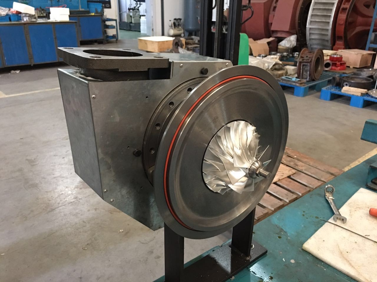 OEM Marine Turbocharger Low Maintenance With Inboard Film Bearing