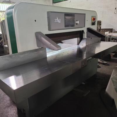 1150 mm Max. Largura operacional Máquina de corte de papel Polar 115XC Guilhotina para corte por impressão
