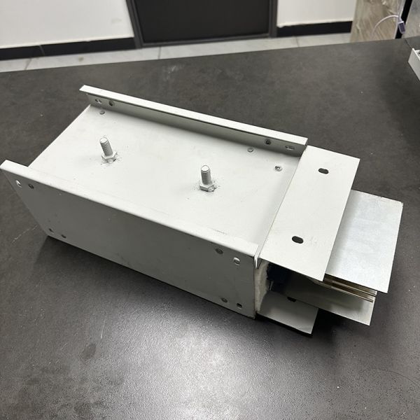 Diseño ignífugo multicapa de barras colectoras aisladas por aire, baja tensión, barras colectoras cerradas