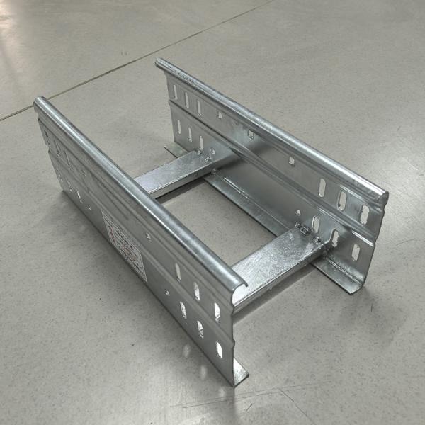 High Corrosion Resistance Galvanised Cable Tray Height 25mm-150mm