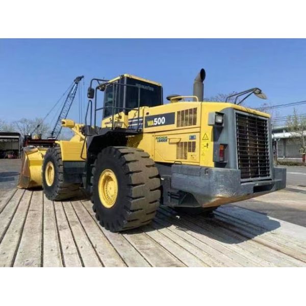 Komatsu Wa500-6 wheel loader, large-scale construction machinery for mining loading