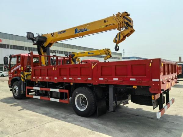 Steering Arm Crane With 15 Ton Small Pickup Truck Mounted Crane