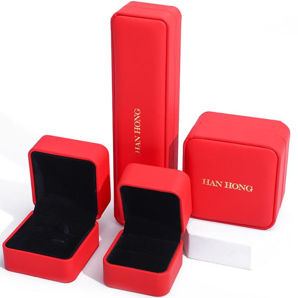 Custom Luxury Velvet Jewelry Packaging Box for Necklace and Bracelet Storage from Hanhong