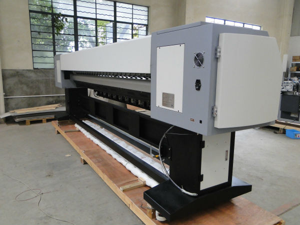 Roll To Roll Solvent Large Format Printer , 8 Heads Flex Banner Printing Machine