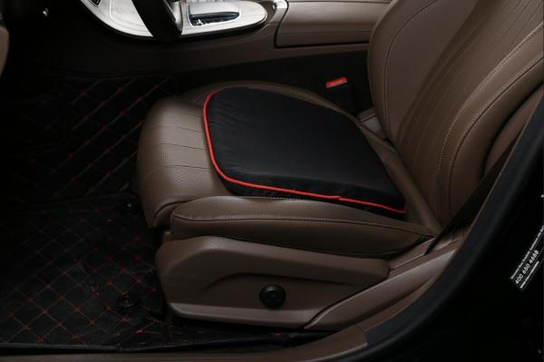 Soft Gel Orthopedic Seat Cushion , Custom Logo Automotive Seat Cushions 40 * 35 * 4cm