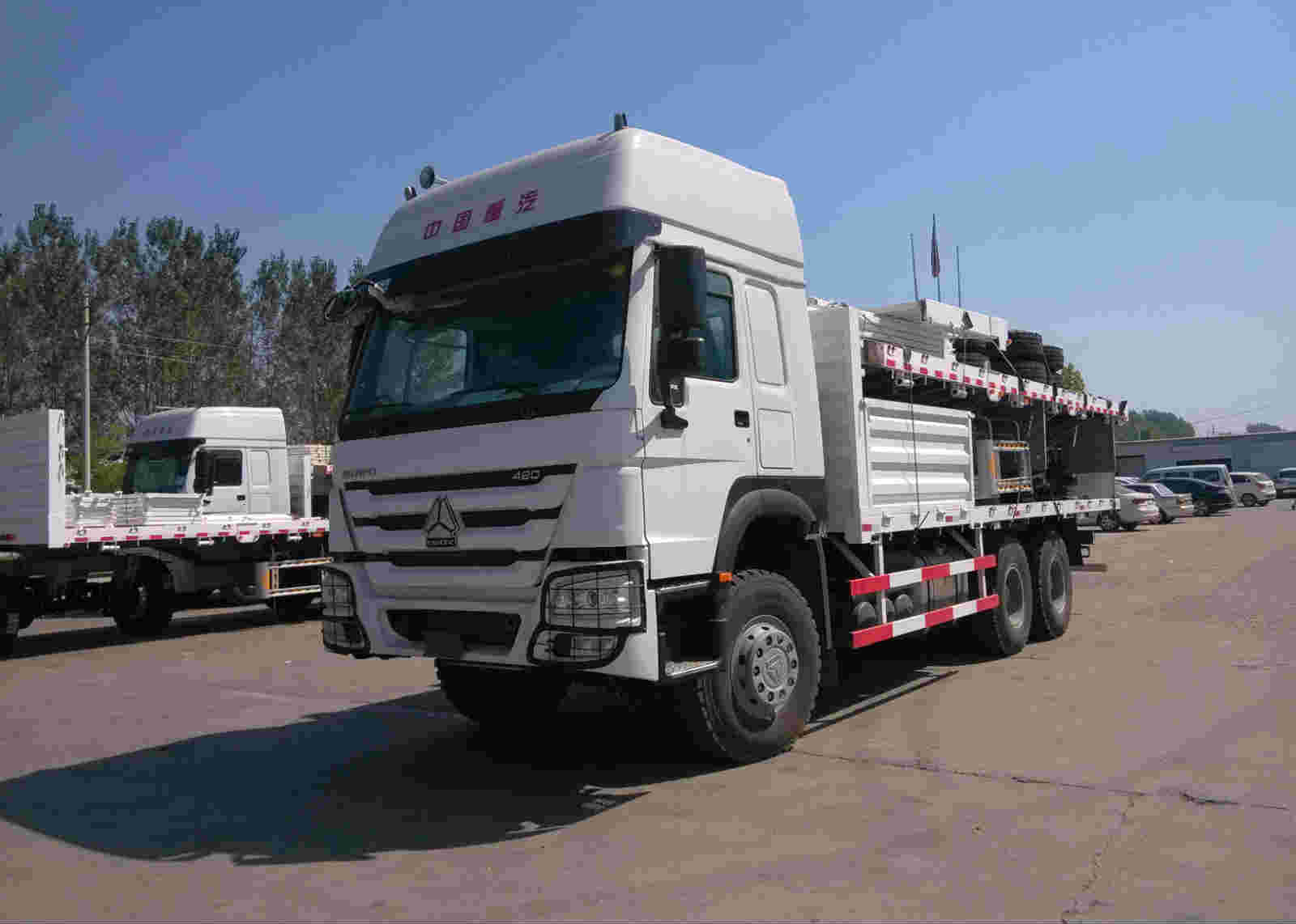 Грузовик 3 цапф полный 60 тонн нагружая для товаров контейнера и большей части
