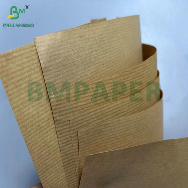 60gsm 70gsm 70x 100cm Brown Coated 1 side Ribbed Kraft Paper For Food Wrap Bags 60 gm 70 gm 70 x 100 cm Marron revêtu d'un côté de papier kraft côtelé pour sacs d'emballage alimentaire