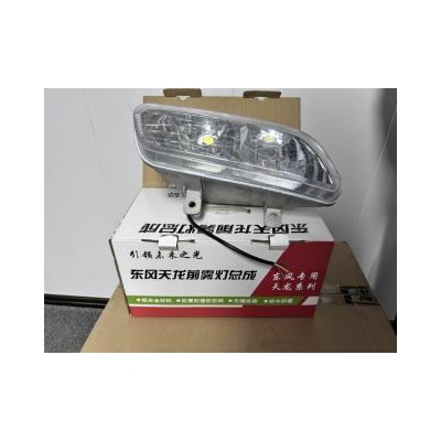 Luz de niebla delantera del camión Sinotruk con voltaje 12v-24v y lámpara led 12v Descripción