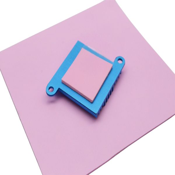 TIF100-15-14S High Compliance 1.5W Thermally Conductive Gap Filler Pads For AI Processors AI Servers Heat Dissipation