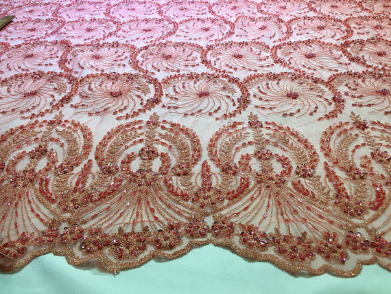 Ткань шнурка кристаллической вышивки цветка вышитая бисером Бридал для ширины платьев свадьбы 125км