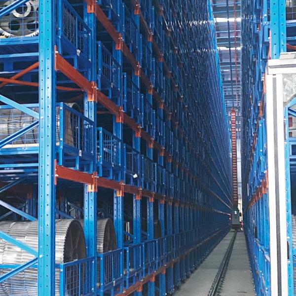 Plataformas de acero y bastidores de piso de mezzanine para almacenamiento en almacenes