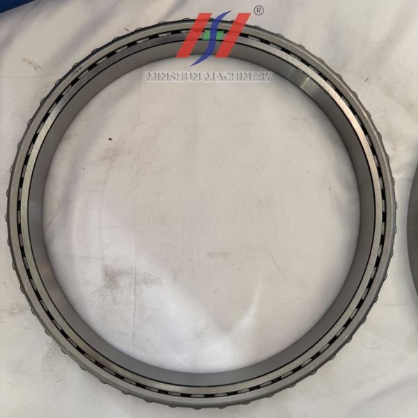 R196Z-4 Bearing - Wear-resistant Rolling Bearing Spare Parts For Engineering Machinery