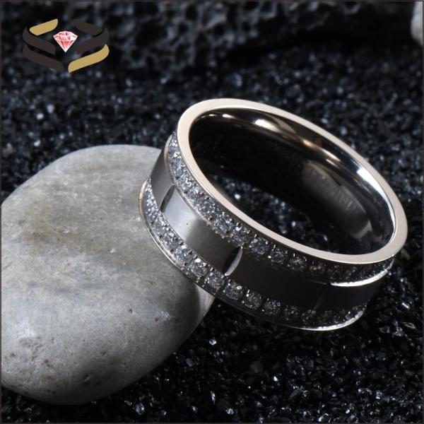 Chic Wedding Titanium Rings 9mm Two Lines Cubic Zircon Inlayed For Women