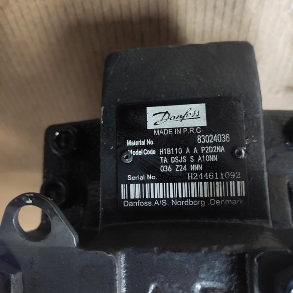 Contrôle précis de la direction du débit d'huile avec la pompe hydraulique Danfoss H1B110 A A P2D2NA TA DSJS S A1ONNO36 Z24 NNN