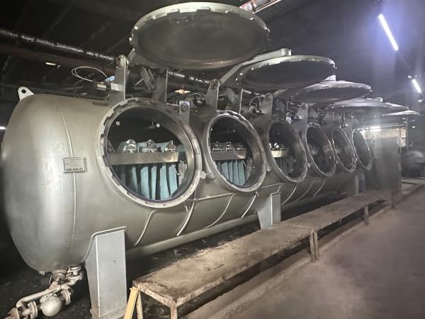 High Efficiency Low Consumption Spray Type Hank Yarn Dyeing Machine
