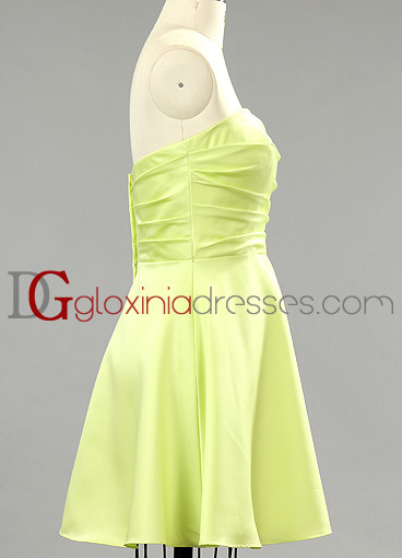 2013 A-line strapless short pleated belt satin green bridesmaids dresses BMGD3016