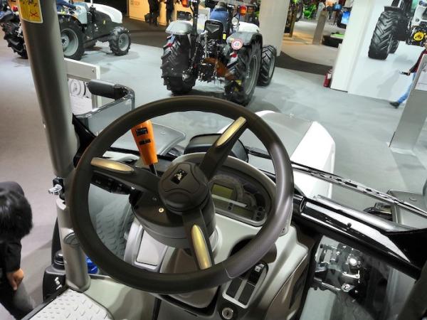 Rotational Moulding Mould For Tractor