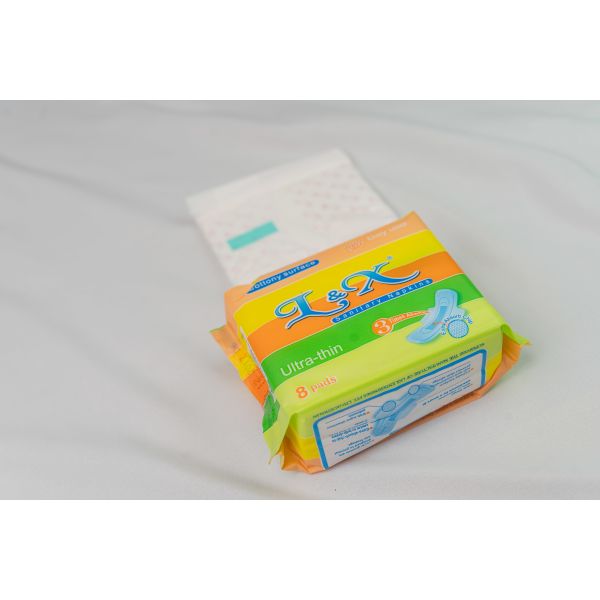 Leak Proof Plush Sanitary Pads Cotton Top Breathable Pads For Heavy Menstrual Bleeding