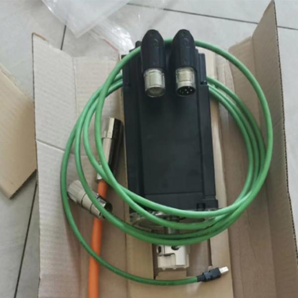 B&R 8LSA35 Synchronous Motors 8LSA35.DB030S000-3, 8LSA35.DB030S200-3 For Internal I/O And Power Link Servo Driver System