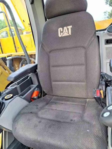 Poids de fonctionnement 20300 kg Excavateur hydraulique Caterpillar d'occasion 320GC de type rampant