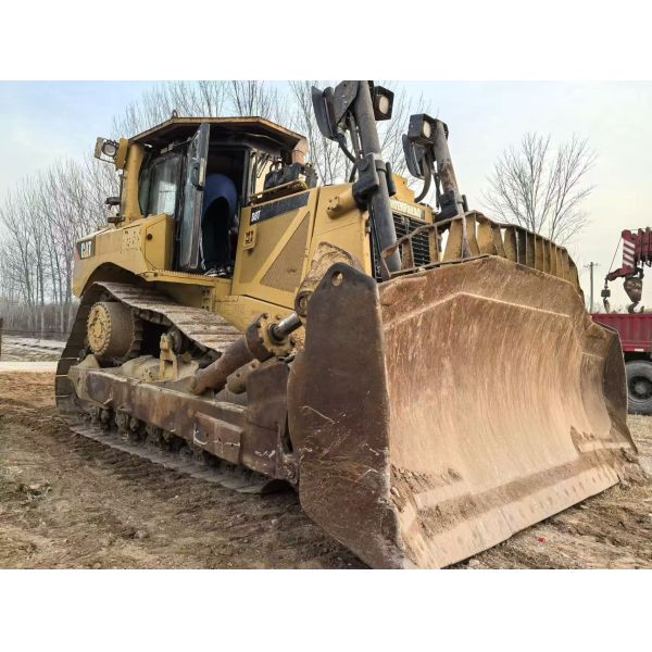 2012 ANNÉE Couleur originale Bulldozer à rouleaux utilisés Caterpillar D8T avec déchirure hydraulique
