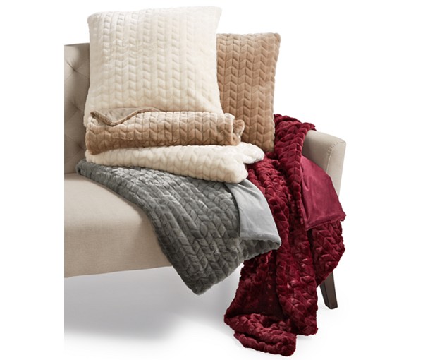 Wave Quilted Decorative Couch Throw Blanket Velvet Material Customized Size