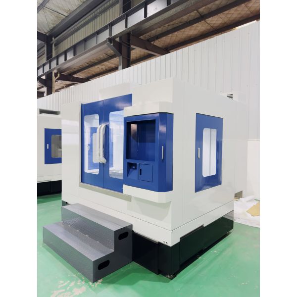 VMC540 CNC Vertical Center HT300 High Grade Casting 8000 12000RPM Spindle Speed