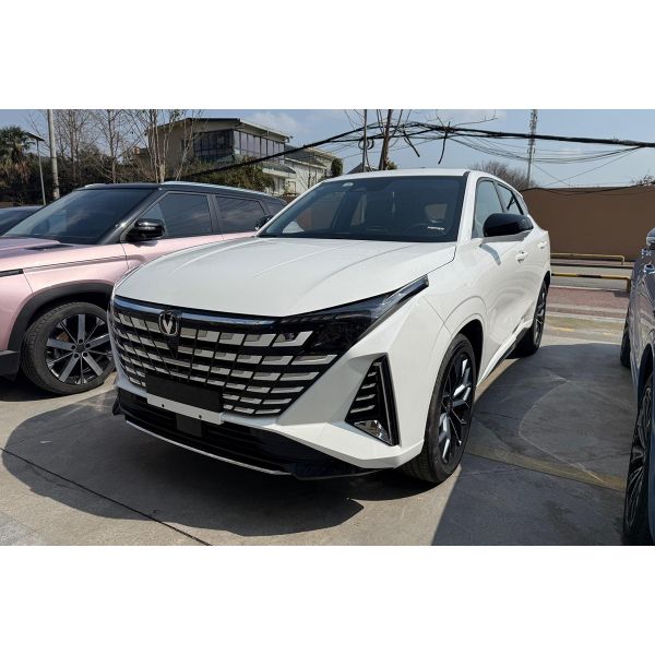 2024 New Arrival Changan UNI-Z Compact SUV Auto Gas Hybrid Vehicle R20 Tire Automatic Gear Acura Left AWD Cheap Price Used Car