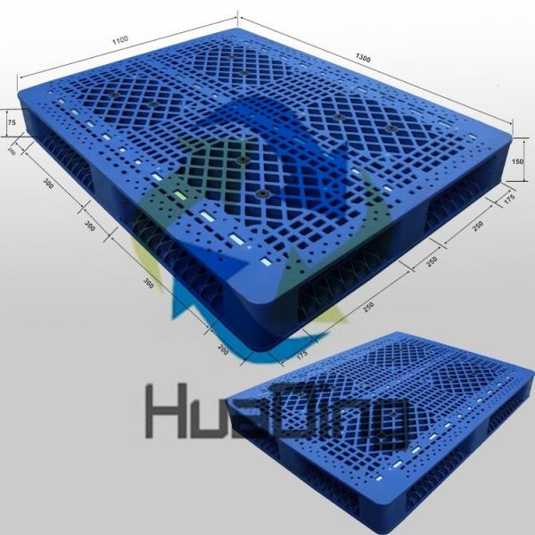 clear container plastic storage pallet stackable with lids