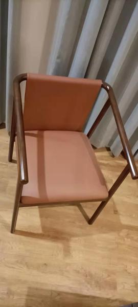 Walnut Color Wooden Hotel Chairs Solid Wood Frame With ISO14001