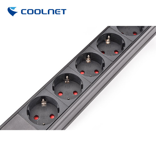 63A Current Custom Colors Power Distribution Unit PDU with Operating Temperature -10℃ to +75℃