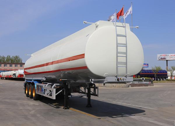 Fuel Tank Trailer 3/4 Axle Water/Milk Liquid Transport Semi Trailer with 1840mm Tread